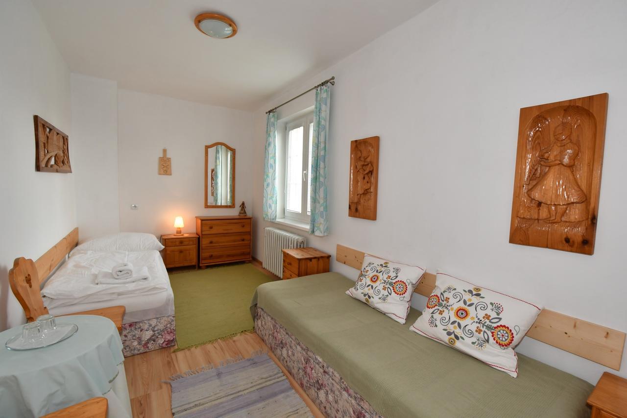 Apartmán Slnecny Dvor Vel'ka Lomnica Exteriér fotografie